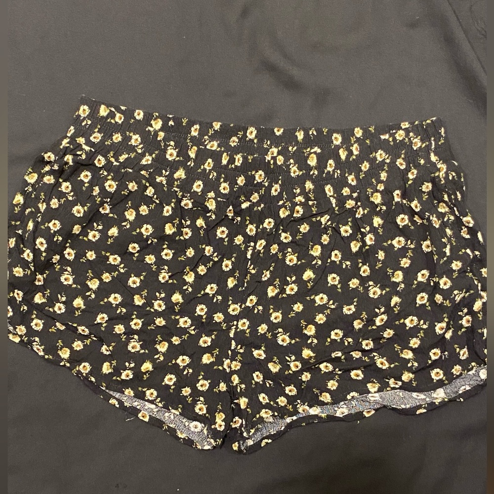 New Floral shorts